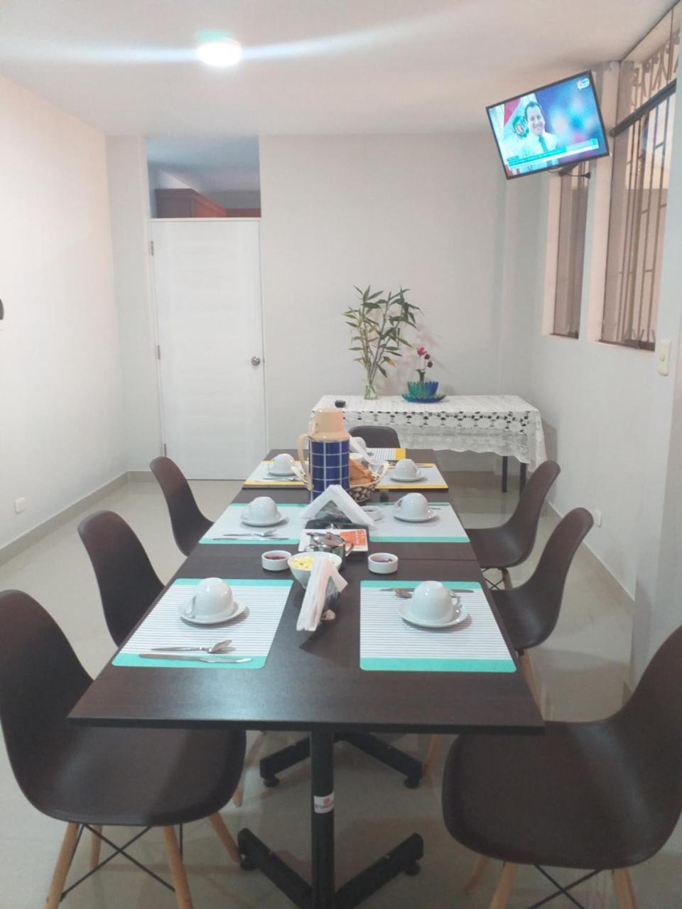 Hostal Vasco Такна Екстер'єр фото