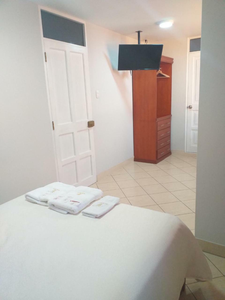 Hostal Vasco Такна Екстер'єр фото
