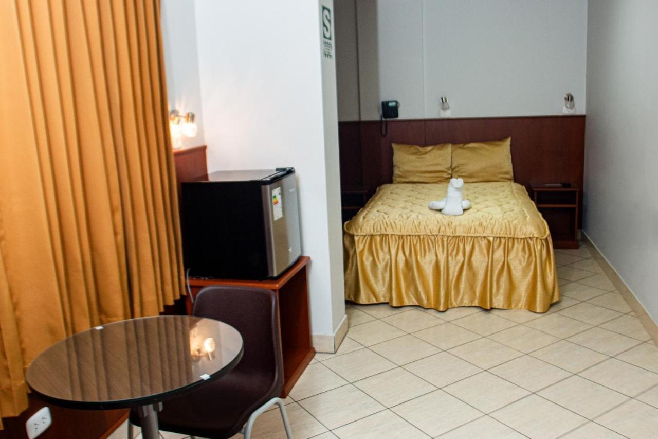 Hostal Vasco Такна Екстер'єр фото